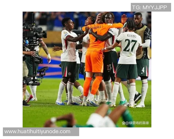 乔治分享训练趣事里斯詹姆斯总是最早到场库库雷利亚幽默风趣引发笑声 乔治分享训练趣事里斯詹姆斯总是最早到场库库雷利亚幽默风趣引发笑声